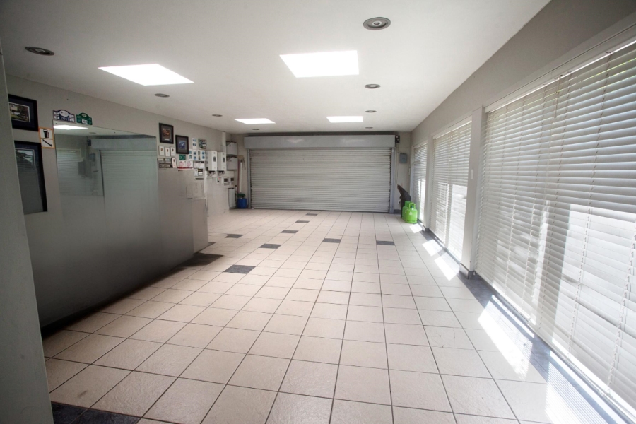 4 Bedroom Property for Sale in Summerstrand Eastern Cape
